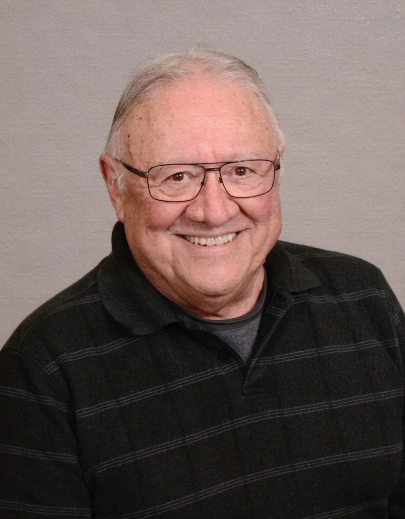 Obituary of James Le-Ellsworth Tucker
