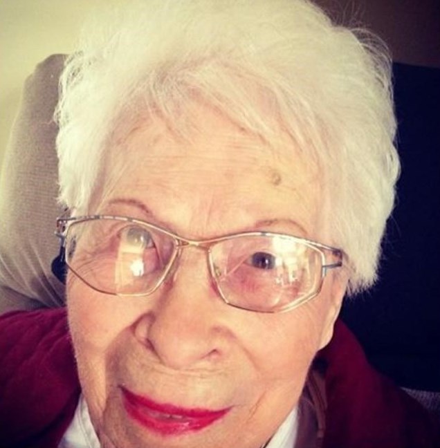 Obituary of Juanita Harness Young