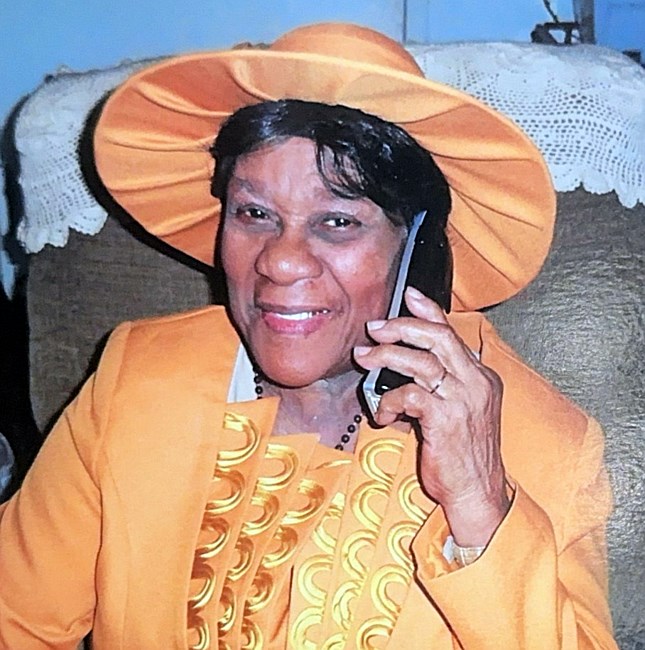 Obituary of Waveney Eileen McKenzie