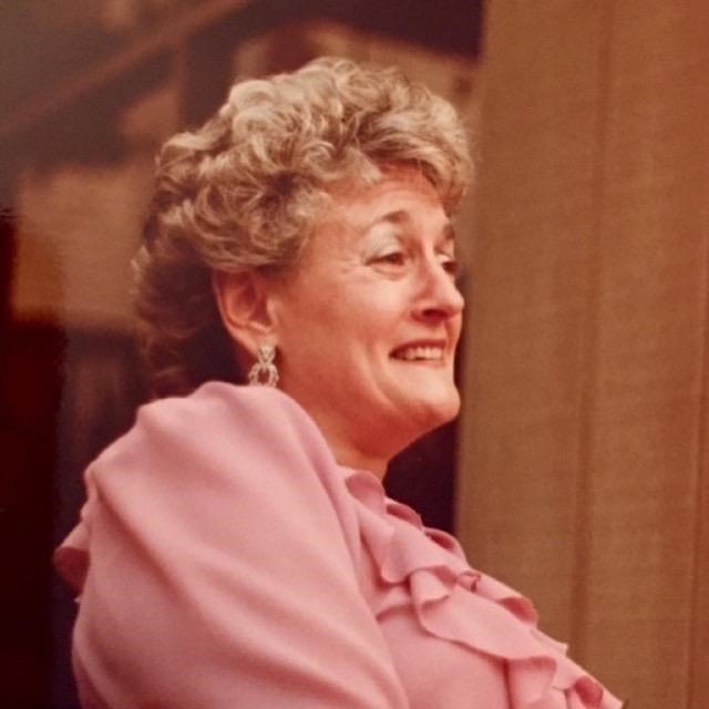 Obituario de Dolores Irene Bischoff