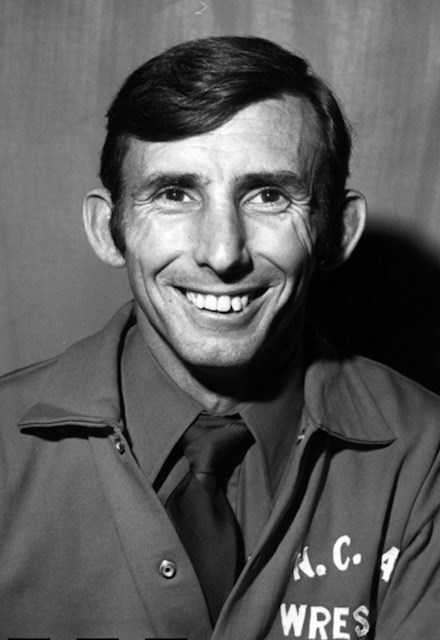 Obituary of Coach Jerry "Mouse" Monroe Daniels