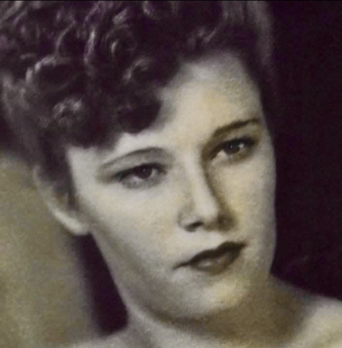 Obituary of Peggy Clarice Moore