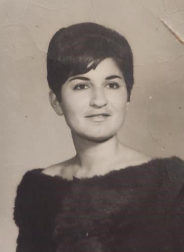 Obituary of Isabel De Leon