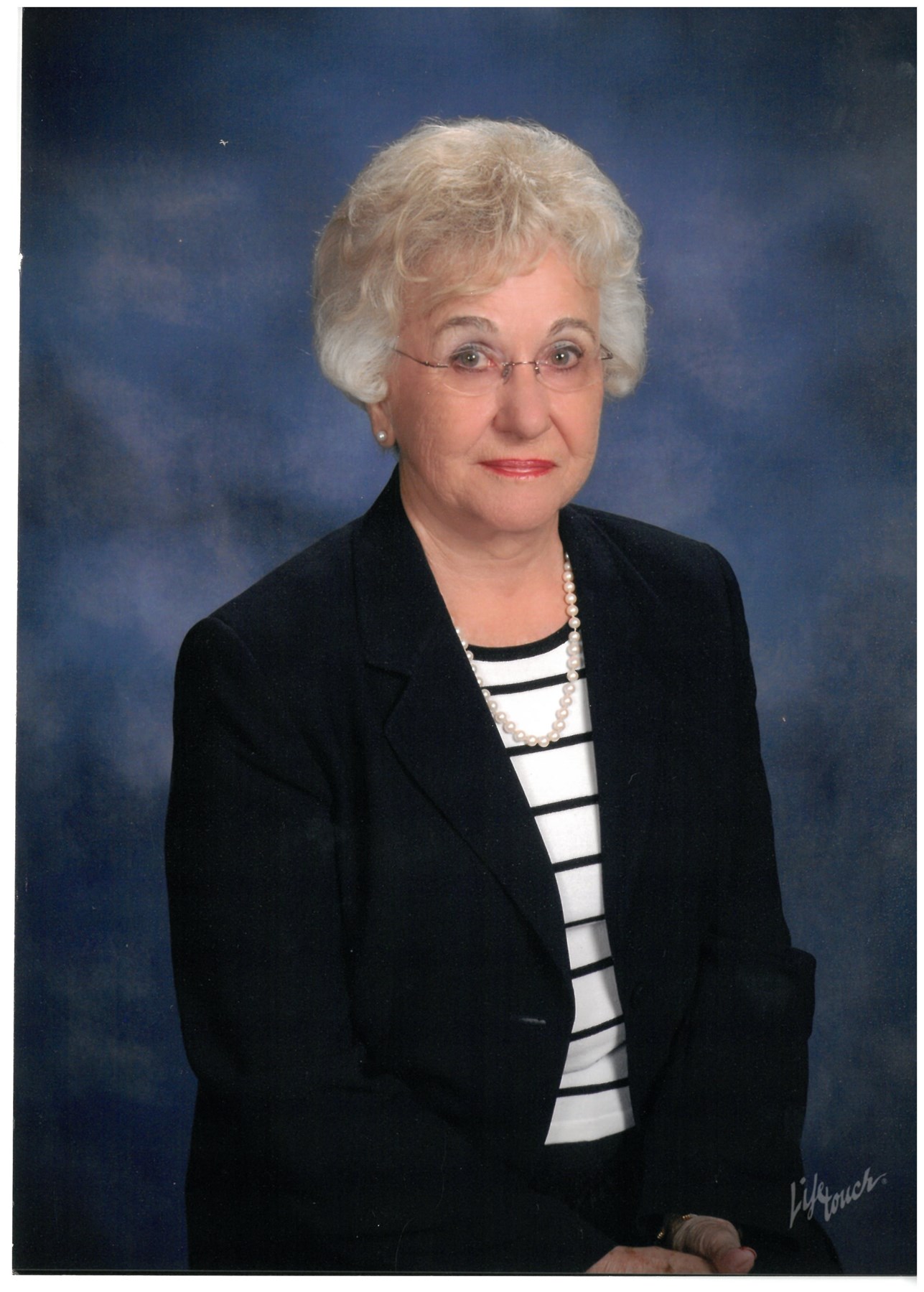 Obituary of Helen Kujawa Graham