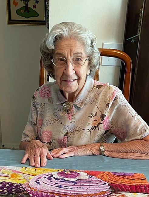 Obituary of Edna Eleanor Hirsch