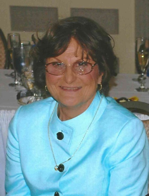 Obituario de Katherine E. Leonard