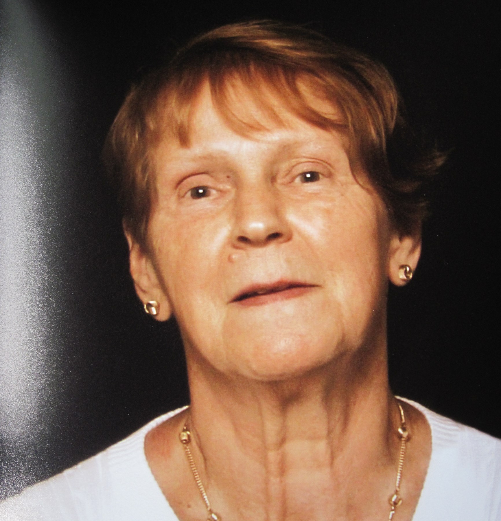 Gabrielle Hughes Obituary Terrebonne, QC