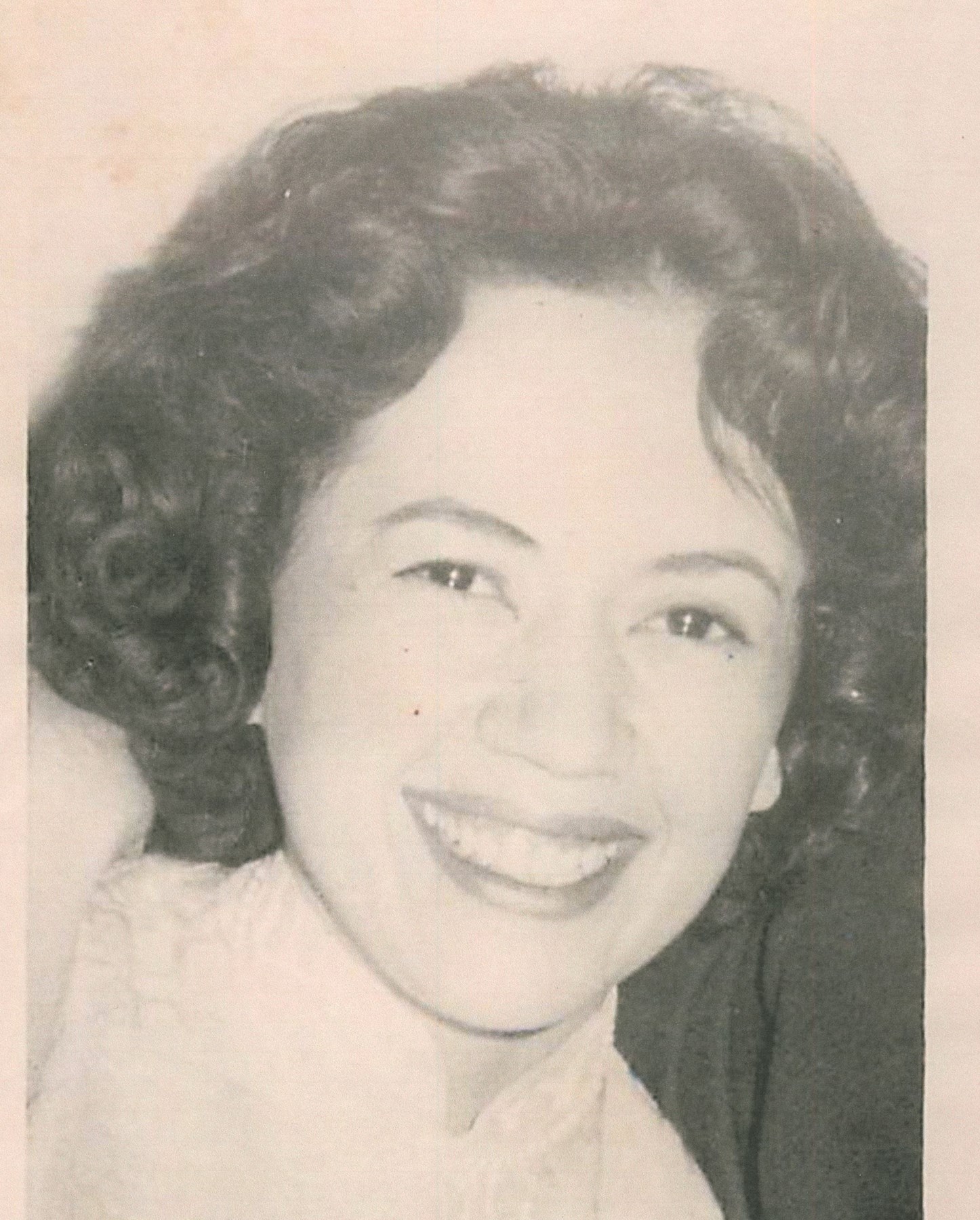 Obituary of Theresa B. Barrera Szabados