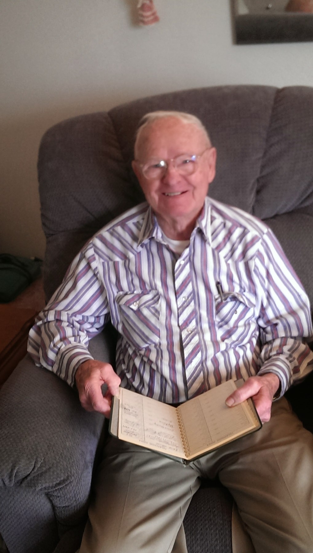 Obituary of Earl "Whitey" Wimer