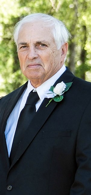 Obituary of Victor "Vic" Robert Cashio