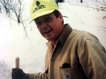 Obituary of Robert "Bob" Leslie Moore