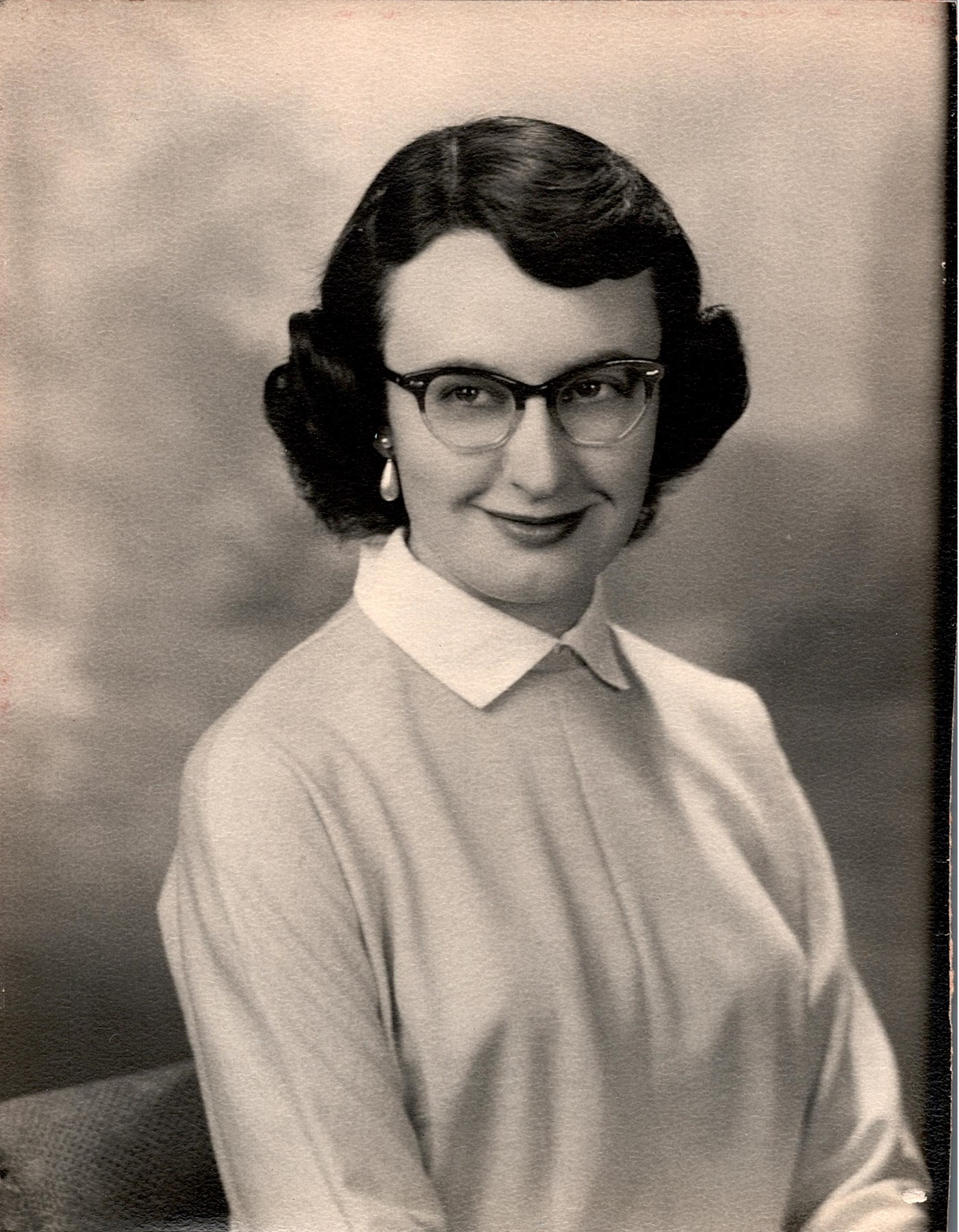 Obituary of Betty E. Hale