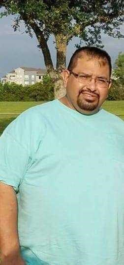 Obituary of Ruben Mares Flores