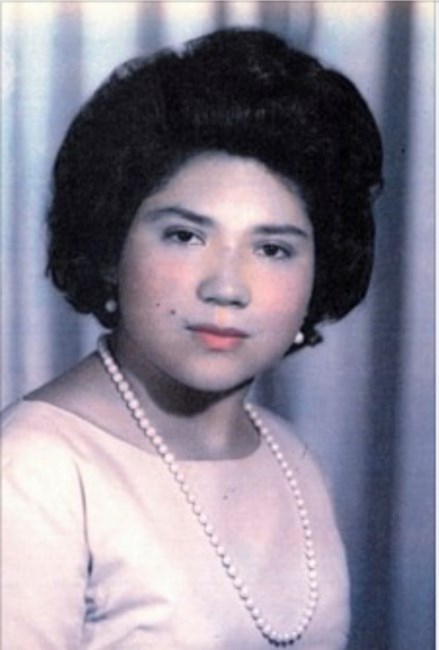 Obituary of Victoria "Vicky" Gutiérrez De Guzmán