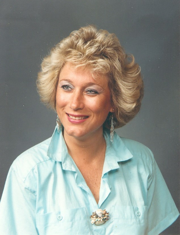 Obituary of Gail Burleson Lee