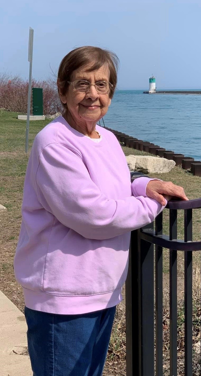 Obituario de Esperanza Gonzales