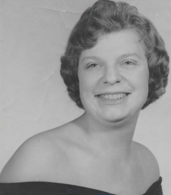 Obituary of Suzan Jean Holmes