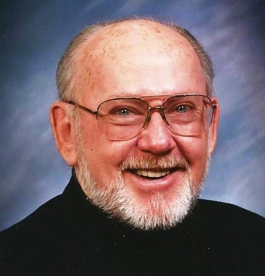Obituario de Edmund H. Holten Jr.