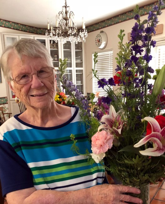 Obituario de Mary E. Mendoza