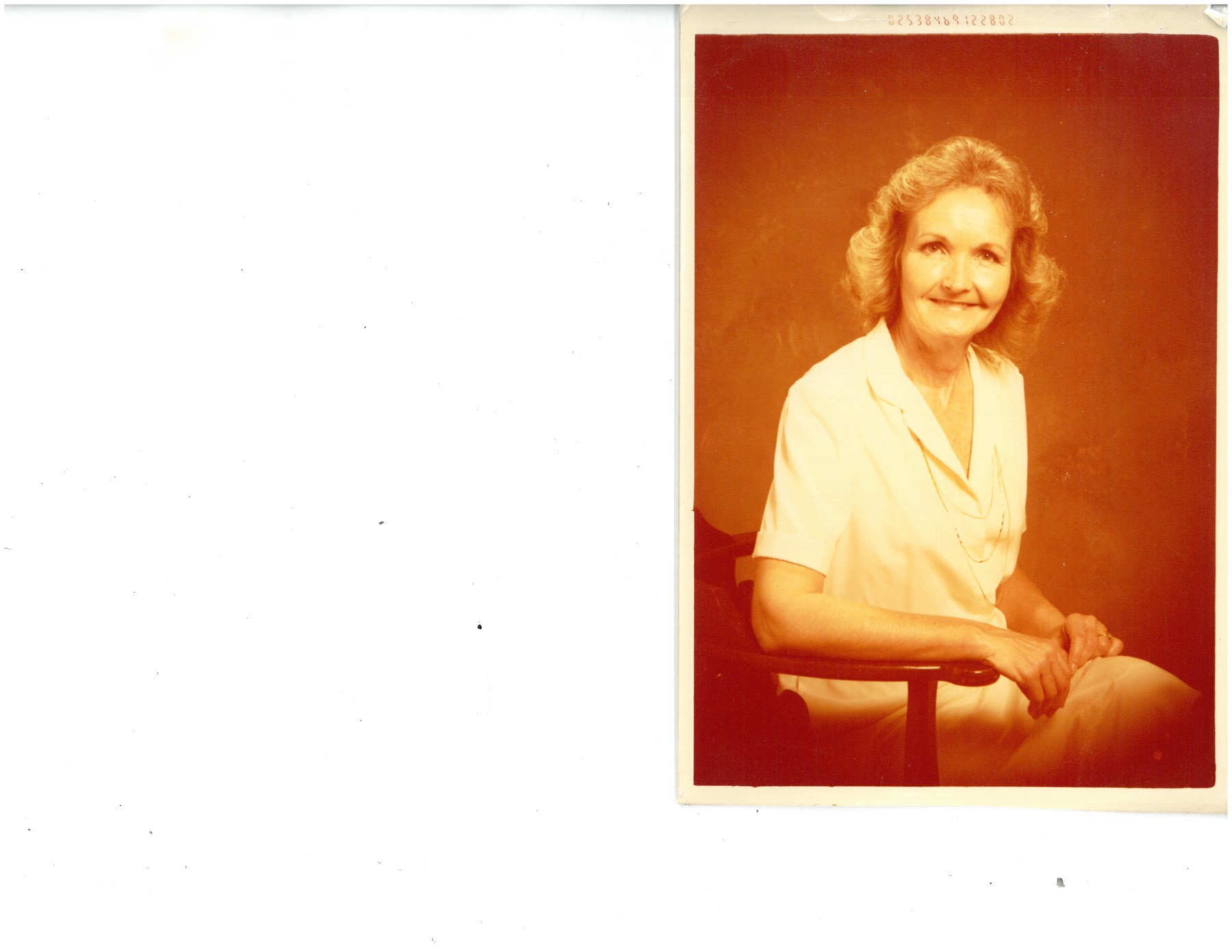 Obituary of Nina V. Maddux