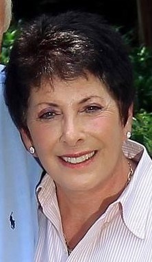 Obituary of Suzanne C Fields