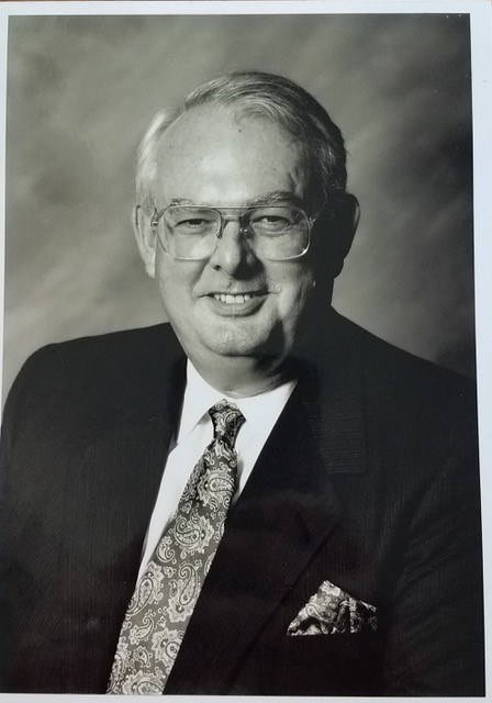 Obituary of Robert W. "Bob" Loyd