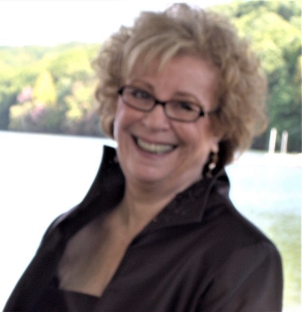 Obituary of Evelyn Rand Whalen