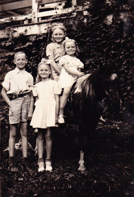 Obituary of Doris R. Stone