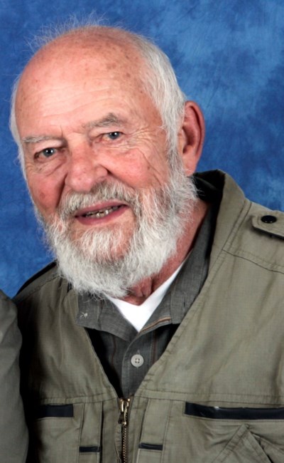 Obituary of Ronald Henry Muecke