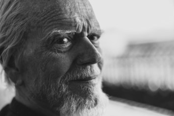 Obituario de Robert Henning Erickson