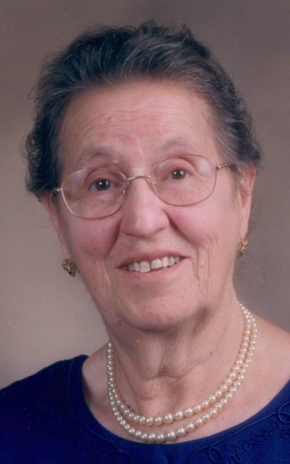 Obituary of Ema Raposo Oliveira