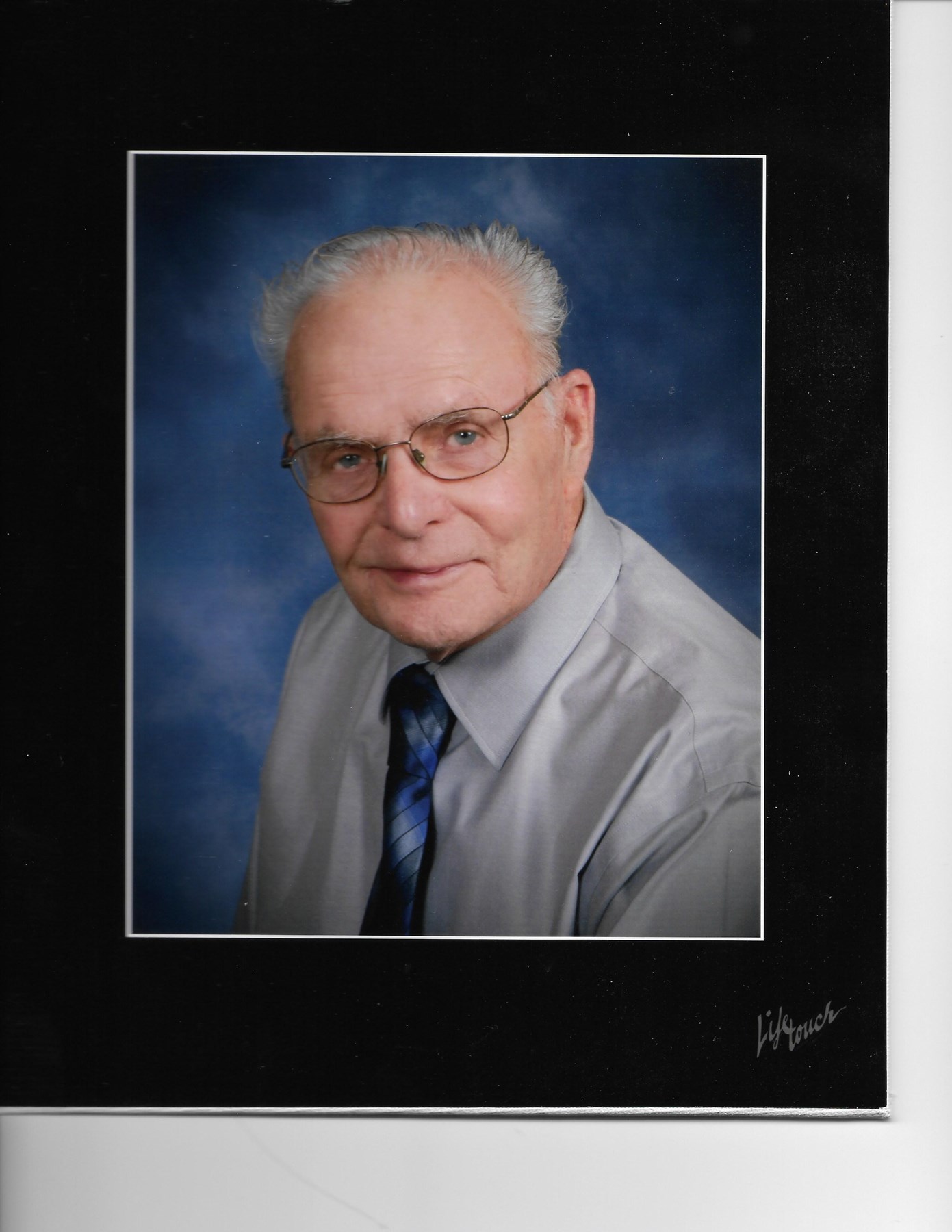 Obituary of Russell "Russ" Johansen