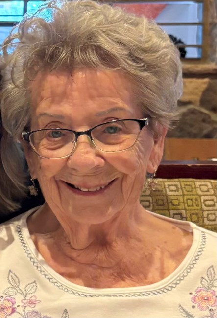 Obituary of Lucy Kerecman