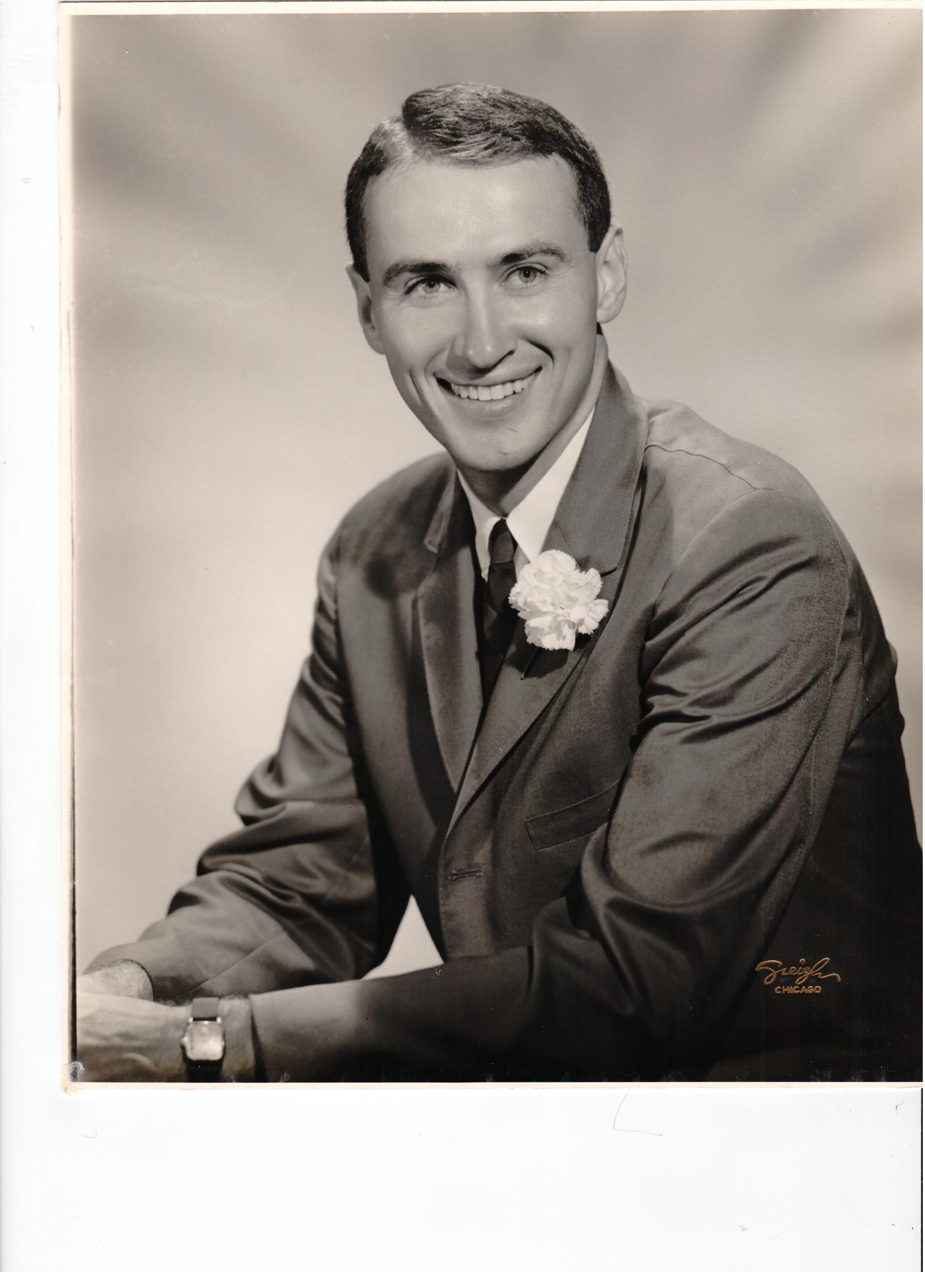 Obituary of Leo L. Helmuth