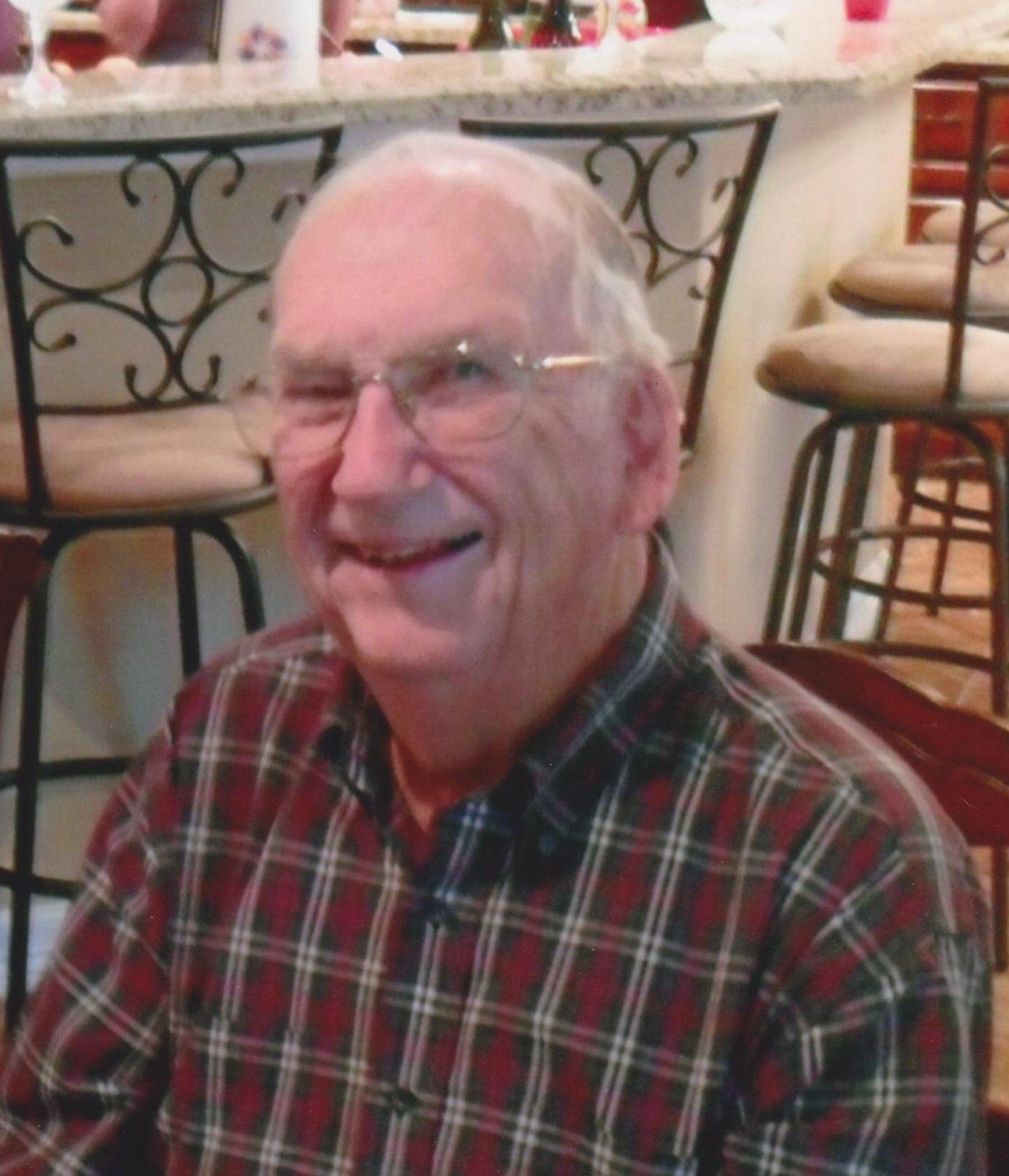 Obituary of Mr. Robert Maxwell Jr