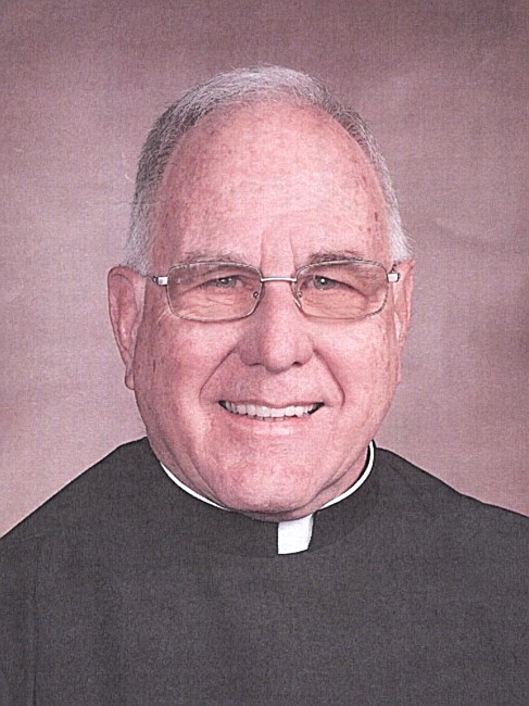 Avis de décès de Rev. Msgr. Robert T. McDermott "Fr. Bob"