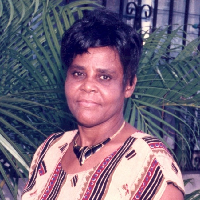 Obituary of Christine Colas Honore