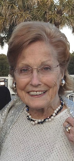 Obituary of Carolyn Parrish Elias