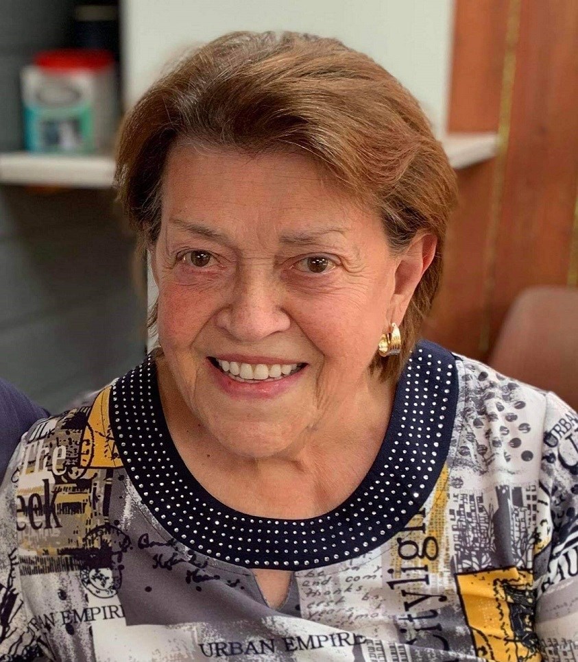 Obituary of Mme  Hélène-Gisèle Thibeault