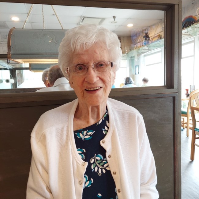 Avis de décès de Shirley Marzoch Straka