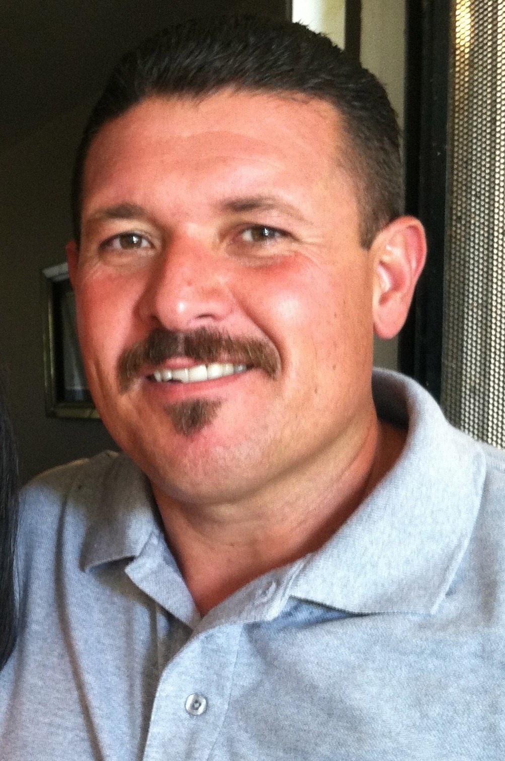 Obituary of Carlos Dueñas