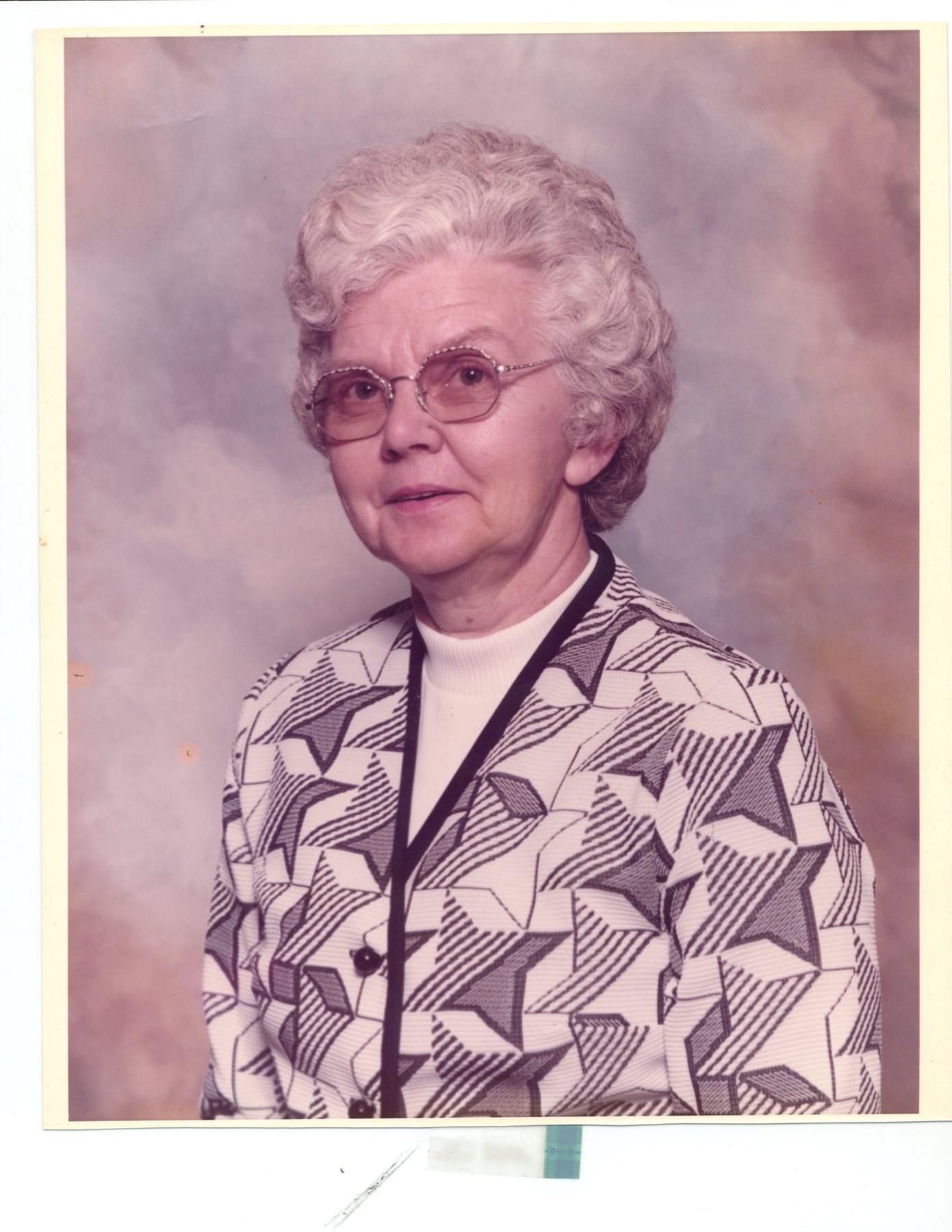 Obituary of Ernestine Smith