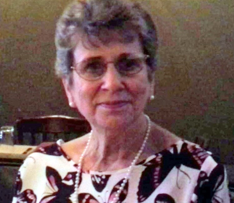Obituary of Barbara Duckworth Redmond