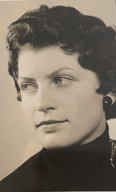 Obituary of Theresia Maria Morrow