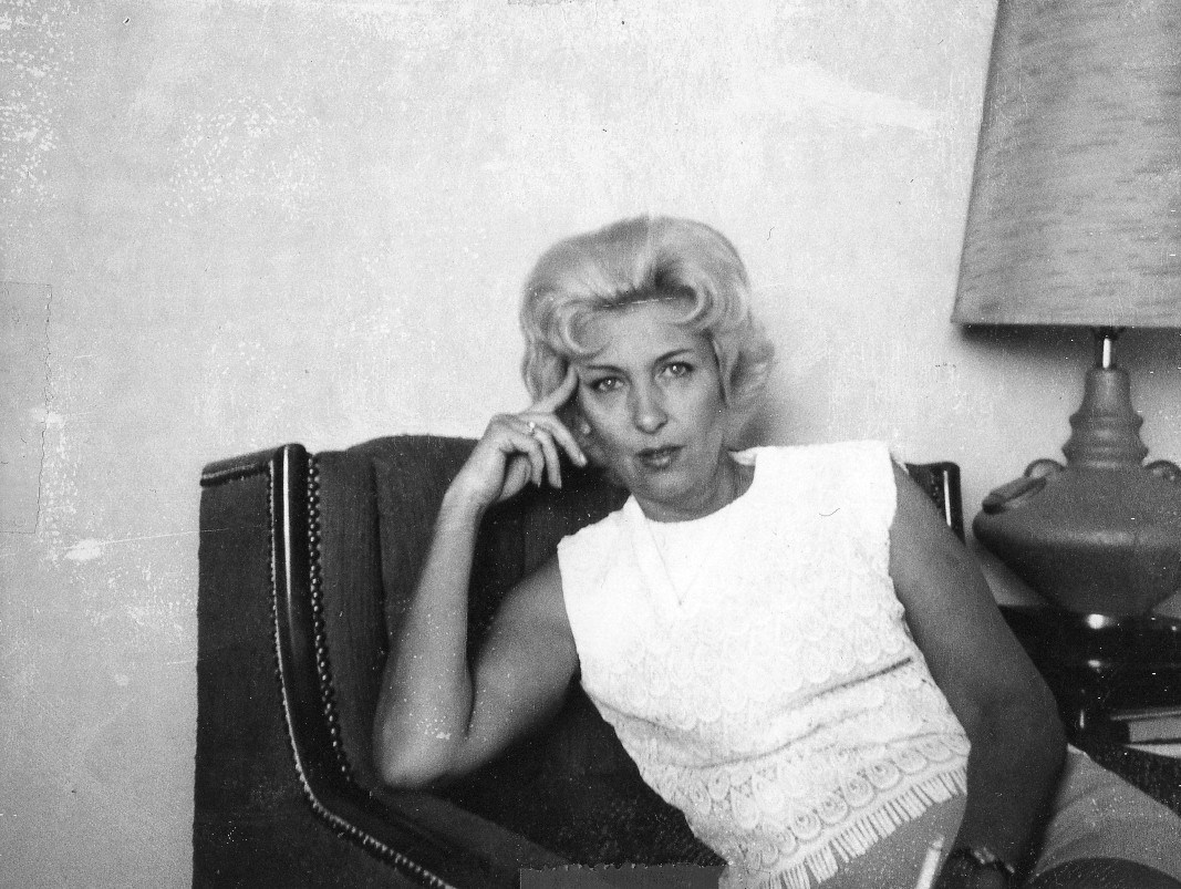 Obituary of Evelyn "Sally" Yuricek Schiltz