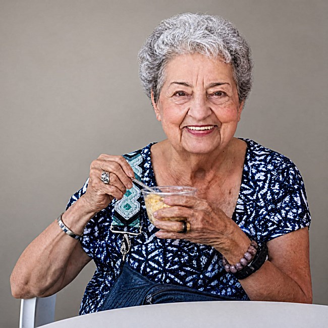 Obituary of Lilian J. Velazco de Sanchez