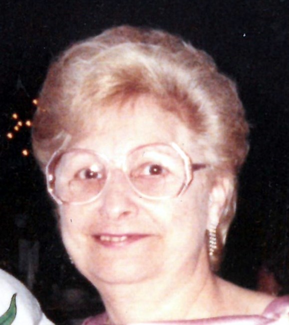 Obituary of Lena Reinhold