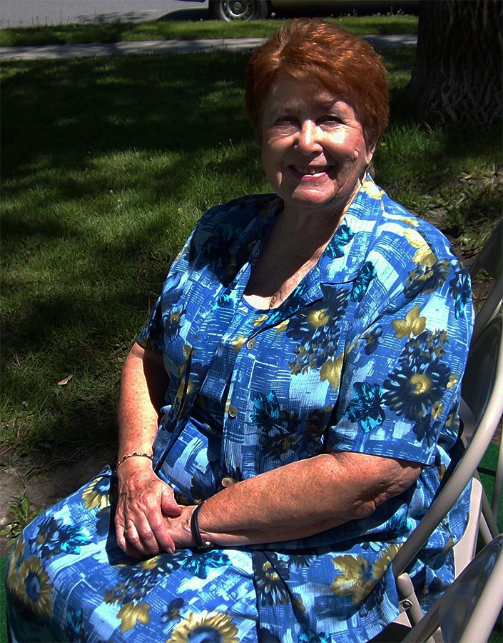 Obituary of Gloria Helen Cook