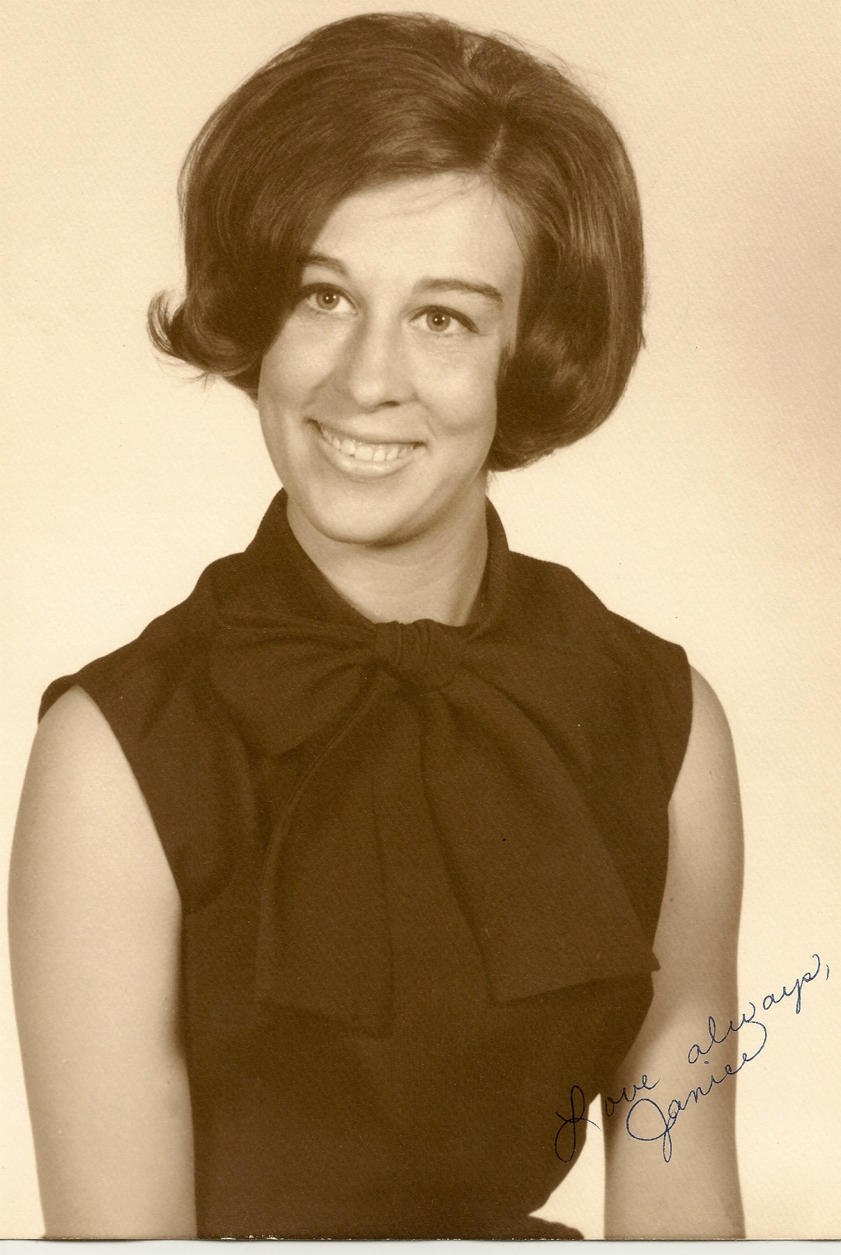 Obituario de Janice Houston McDaniel