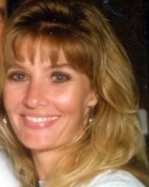 Obituary of Dianna "Dee Dee" Marie Mazur